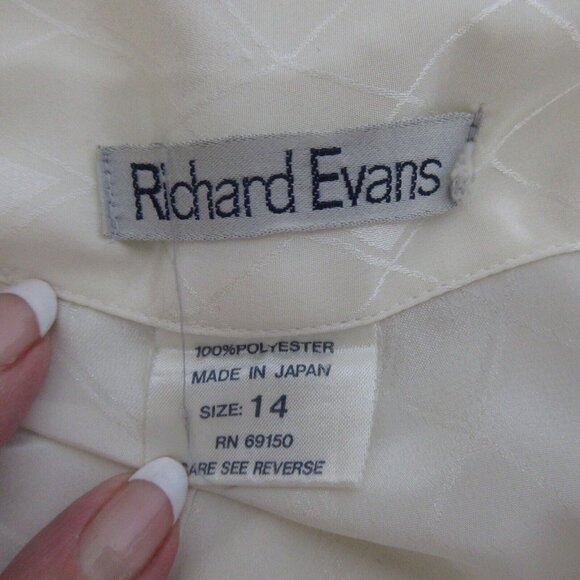 Vintage Richard Evans Womens Blouse Sz 14 Diamond Pattern Collar Cream Long Slve - Picture 3 of 5